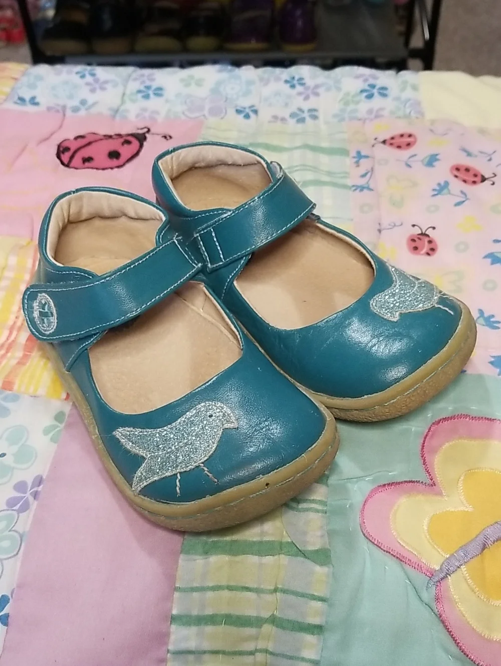 Livie & Luca Teal Soft  Leather Mary Jane Shoes with Glitter Bird Size 8 Pio Pio